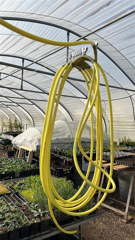 Aufhängesystem für Gartenschlauch
